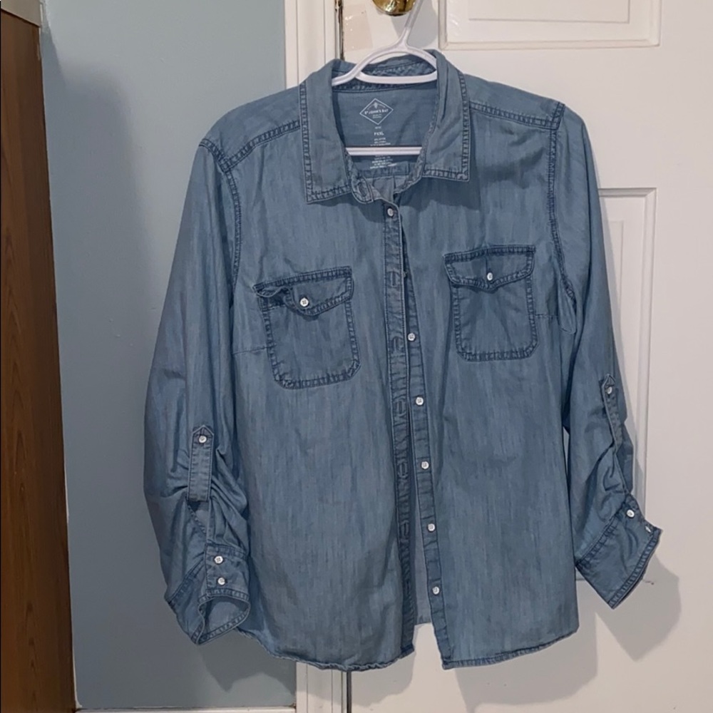 Long sleeved denim shirt.